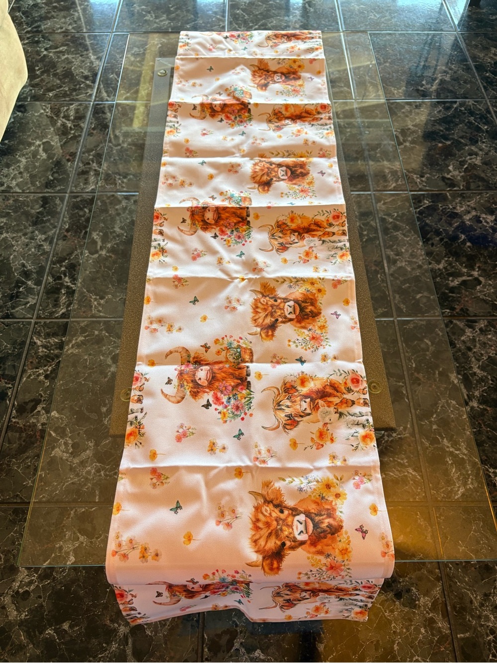 PEDAY NWT Farmhouse Highland Cow Table Runner  13”x 60”- White & Brown - Picture 8 of 9